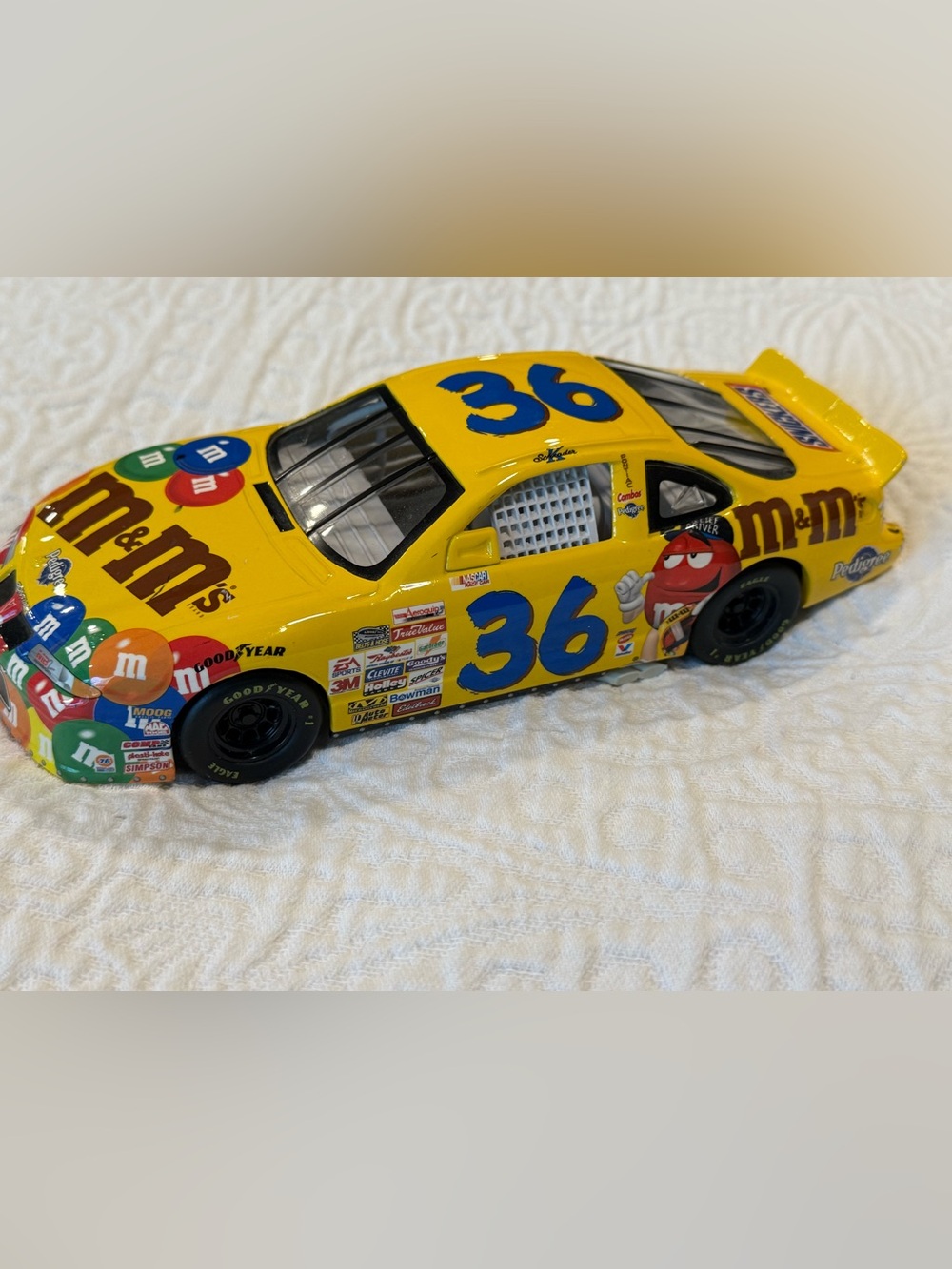 Ken Schrader #36 M&Ms NASCAR diecast 2000 Grand Prix 1:24